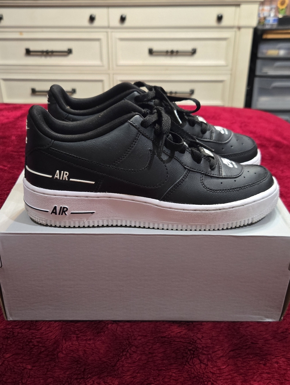 NIKE AIR FORCE 1 AN20 SHOES - Picture 3 of 6